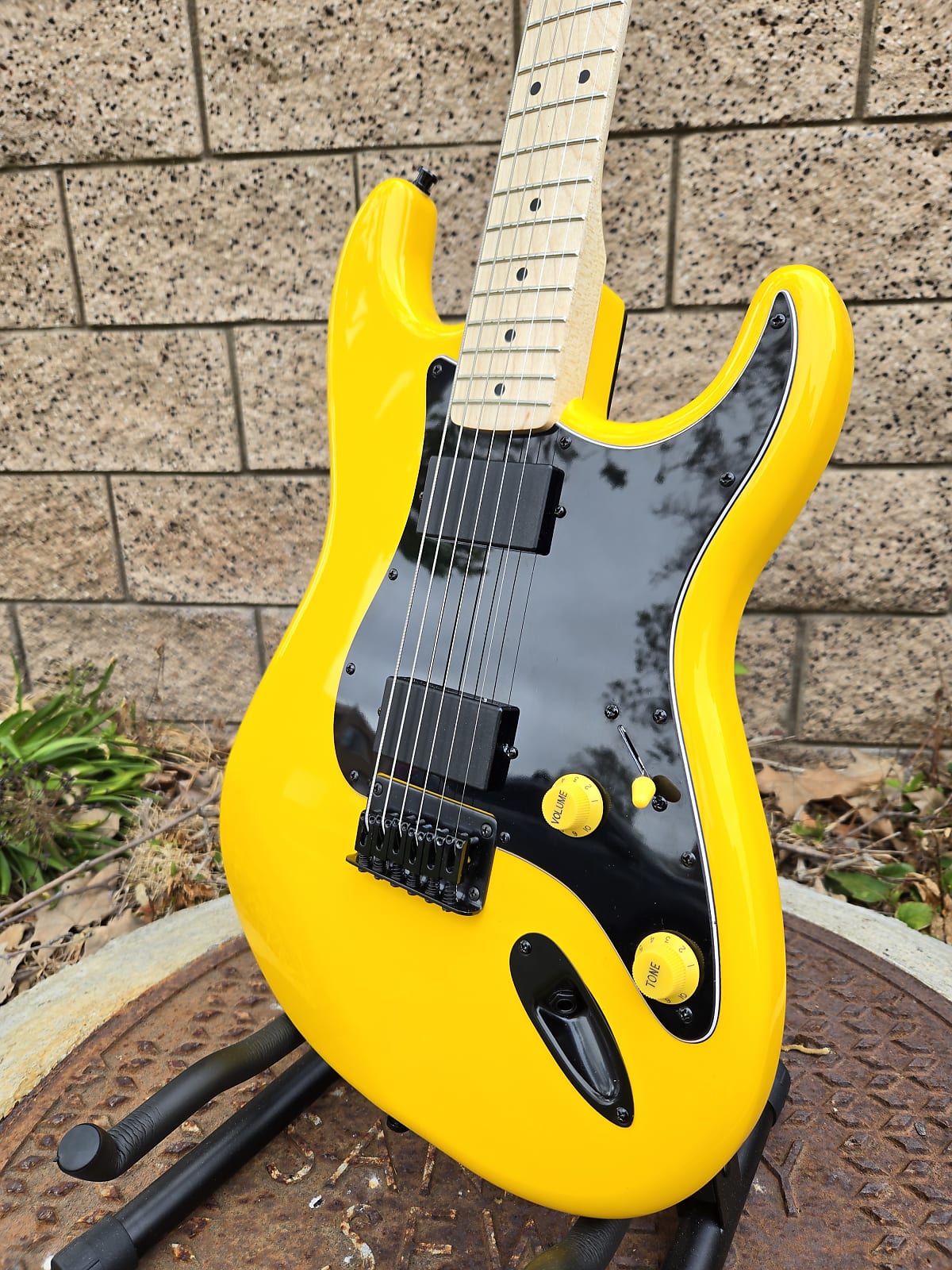 Squier Stratocaster HH HT